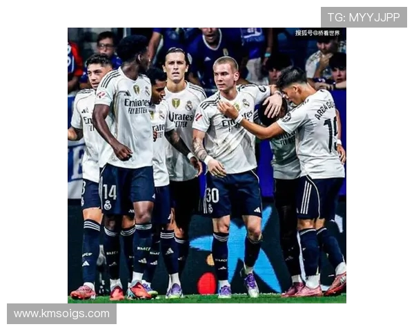 迪马尔科出场54分钟贡献抢断解围表现不佳 传球成功率仅为65%